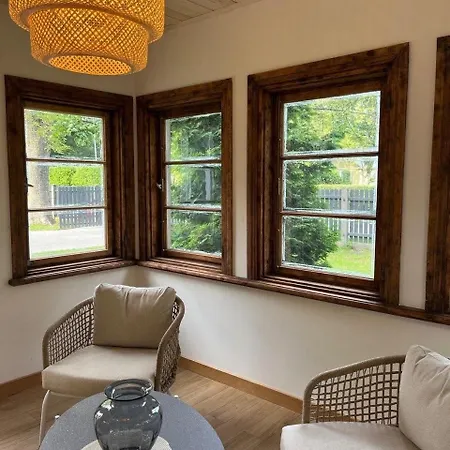 Melluzi Park Apartamento